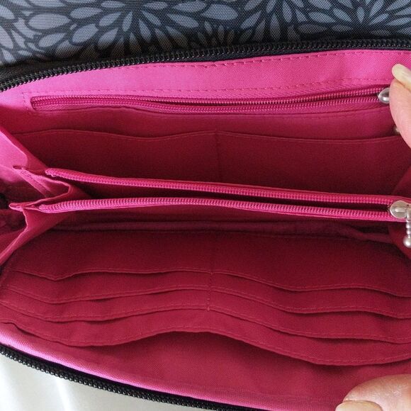 Baggallini Pewter and Black Crossbody Fabric Handbag - Picture 8 of 14